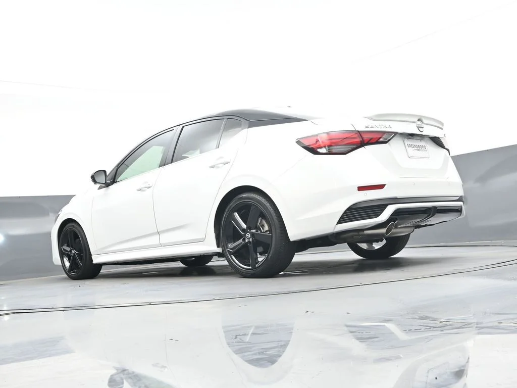 Used 2024 White Nissan SR image 47