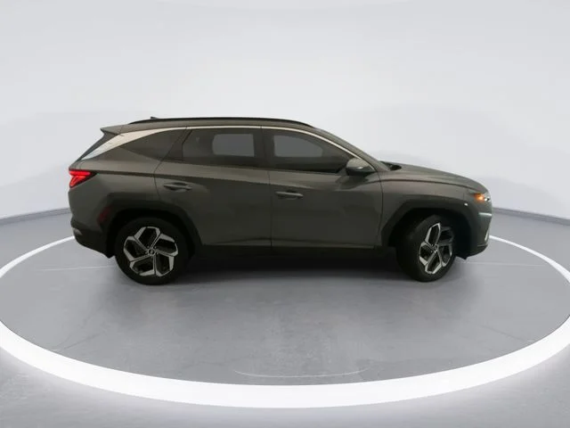 Used 2024 Gray Hyundai SEL image 5
