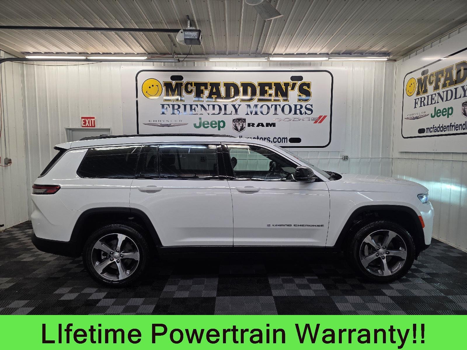 Used 2026 Bright White Clearcoat Jeep Limited image 1