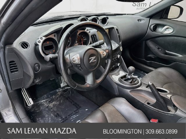 Used 2017 Gray Nissan Touring image 13