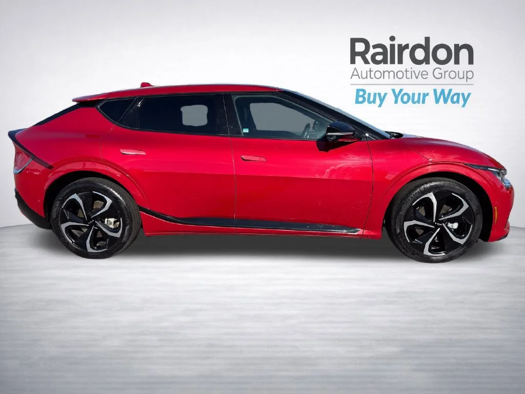 Certified Used 2023 Runway Red Kia GT-Line image 8