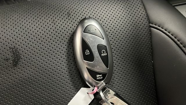 Used 2026 Hampton Gray Hyundai SEL image 20