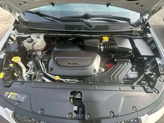 Used 2022 White Chrysler Touring L image 27