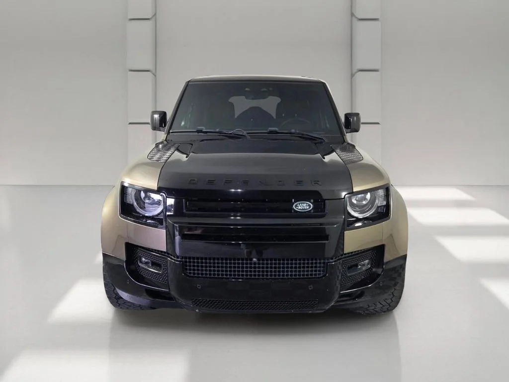 Used 2023 Gondwana Stone Metallic Land Rover X image 3