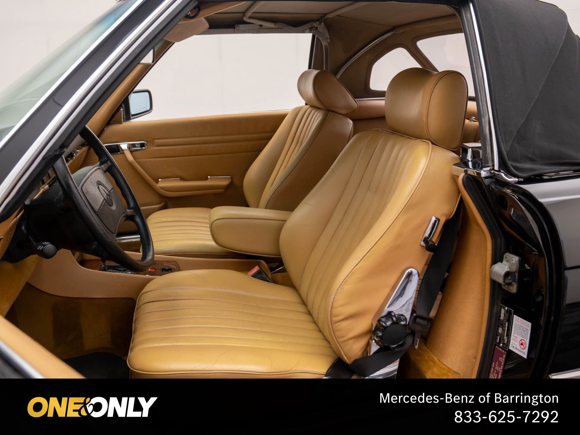 Used 1987 Black Mercedes-Benz 560 SL image 15