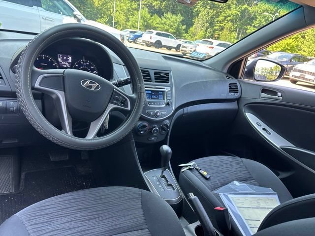 Used 2016 Ironman Silver Metallic Hyundai SE image 13