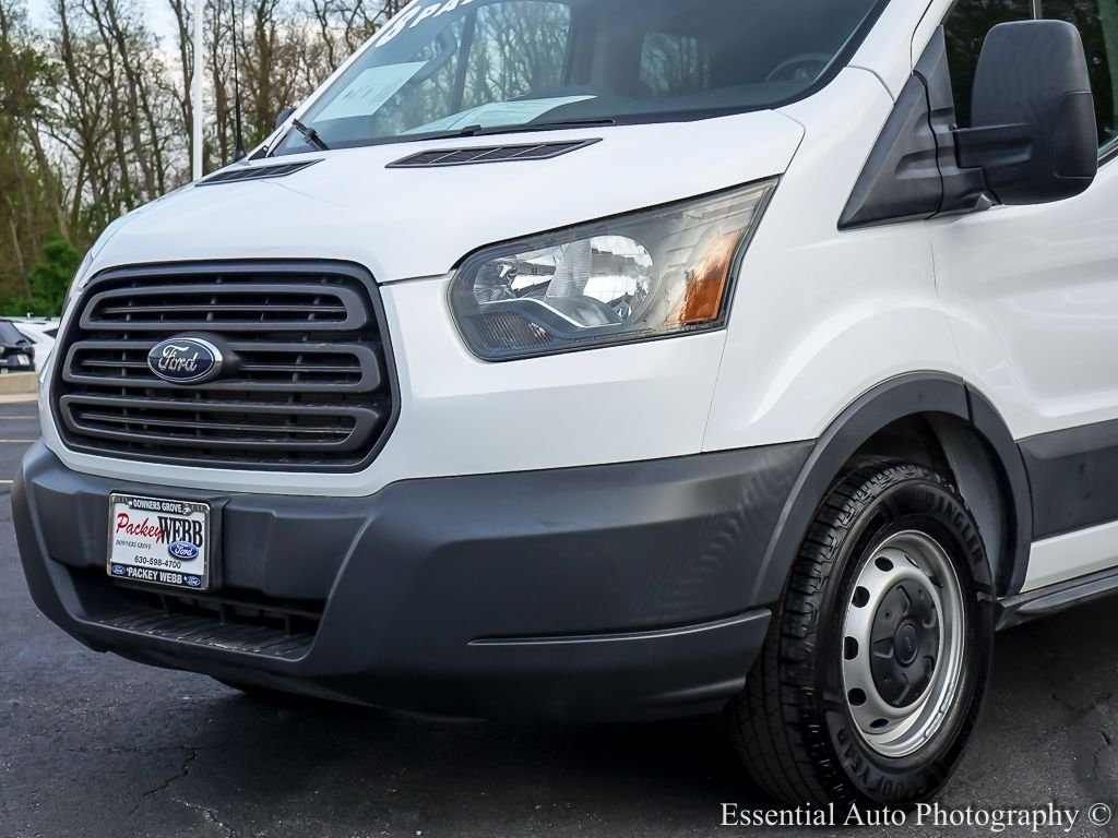 Used 2018 Oxford White Ford XL image 3