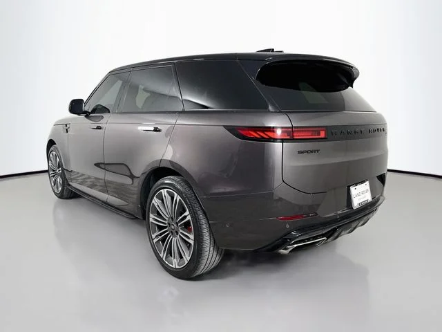Used 2024 Gray Land Rover Dynamic SE image 7