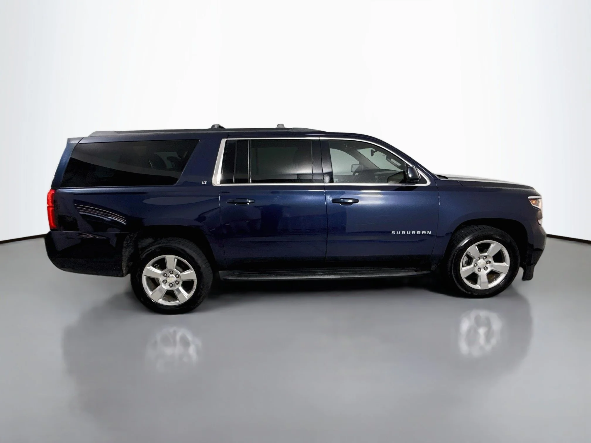Used 2017 Blue Velvet Metallic Chevrolet LT image 8