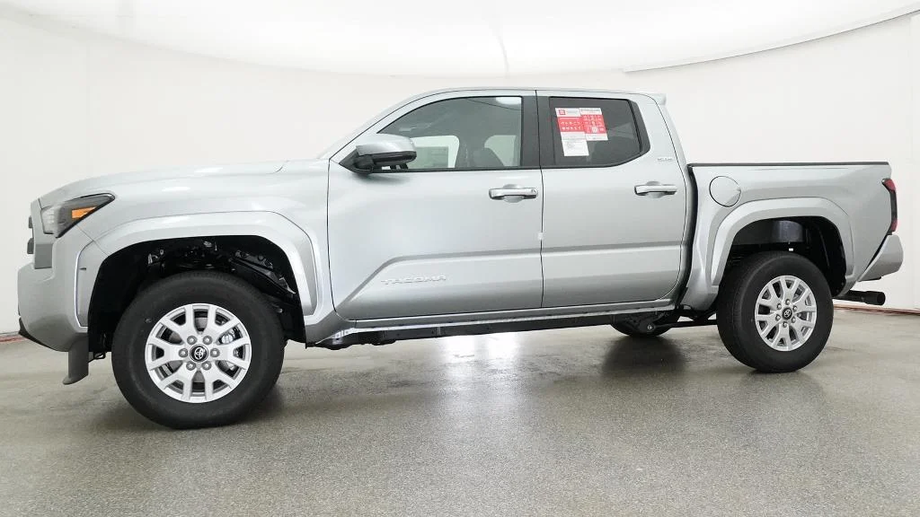 New 2026 Celestial Silver Metallic Toyota SR5 image 4