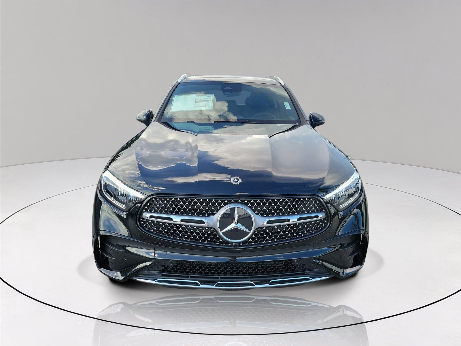 New 2026 Black Mercedes-Benz GLC 300 image 32