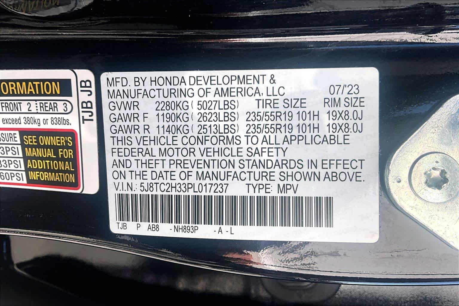 Used 2023 Majestic Black Pearl Acura  image 34