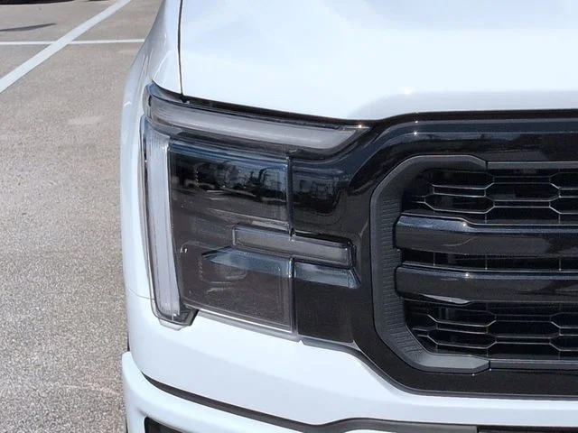 New 2026 Oxford White Ford Lariat® image 10