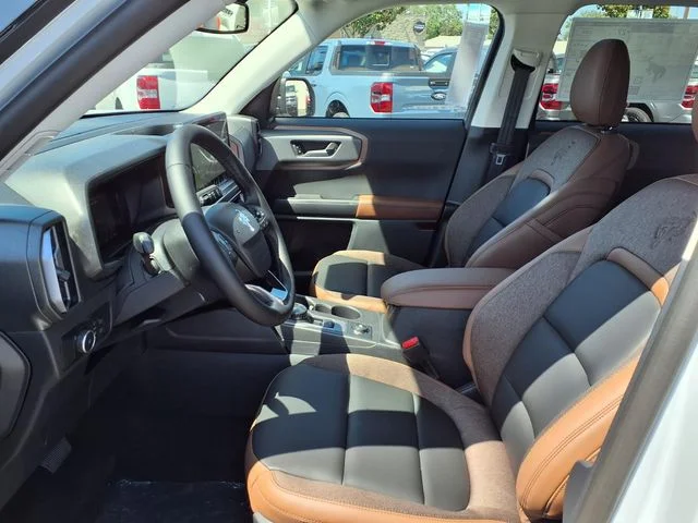 New 2026 Space White Metallic Ford Outer Banks image 10