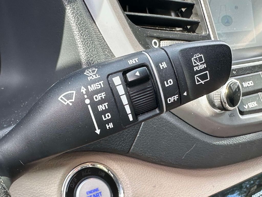 Used 2018 Black Hyundai SEL Plus image 30