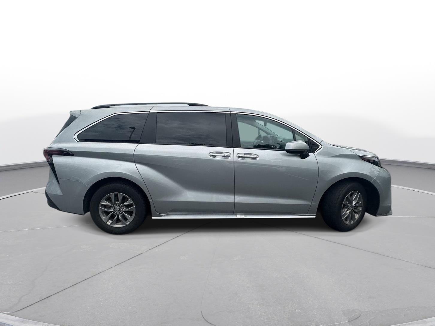 Certified Used 2025 Celestial Silver Metallic Toyota XLE image 5