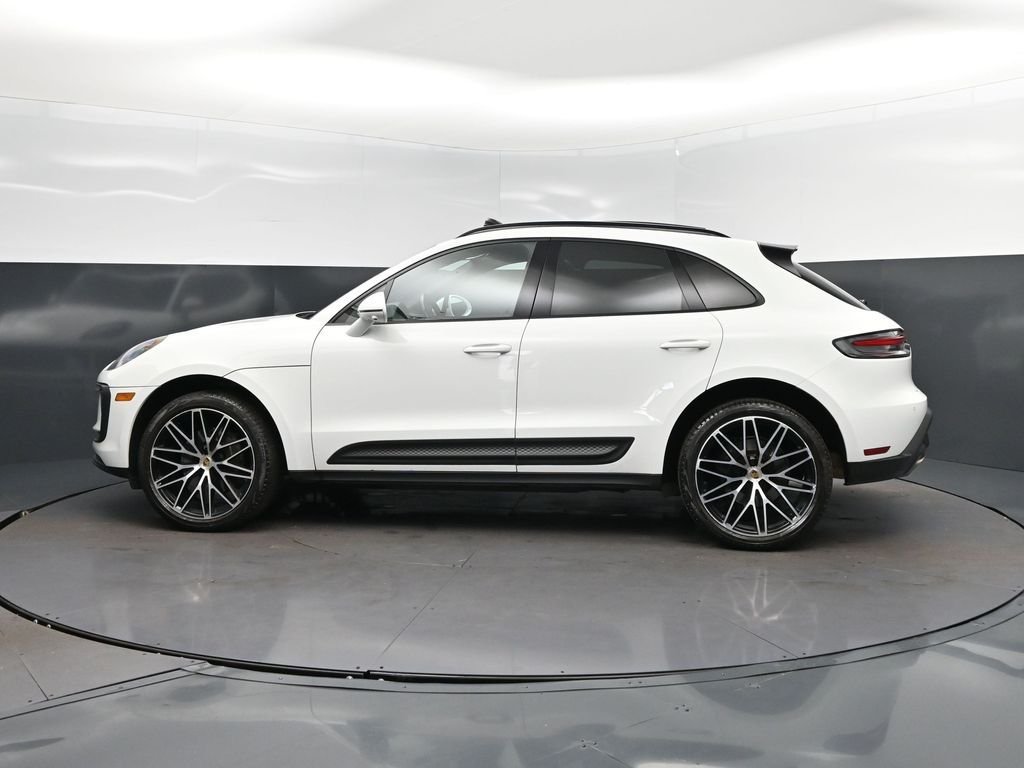 Used 2024 White Porsche Base image 4