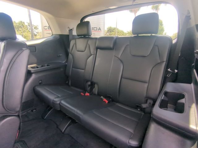 Used 2025 Black Kia S image 16