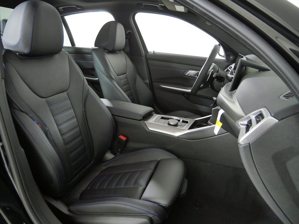 New 2026 Black Sapphire Metallic BMW 330i xDrive image 21