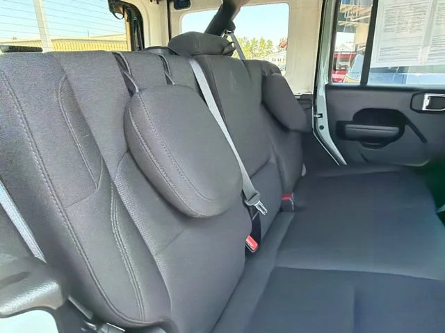 Used 2023 Earl Clearcoat Jeep Willys 4xe image 13