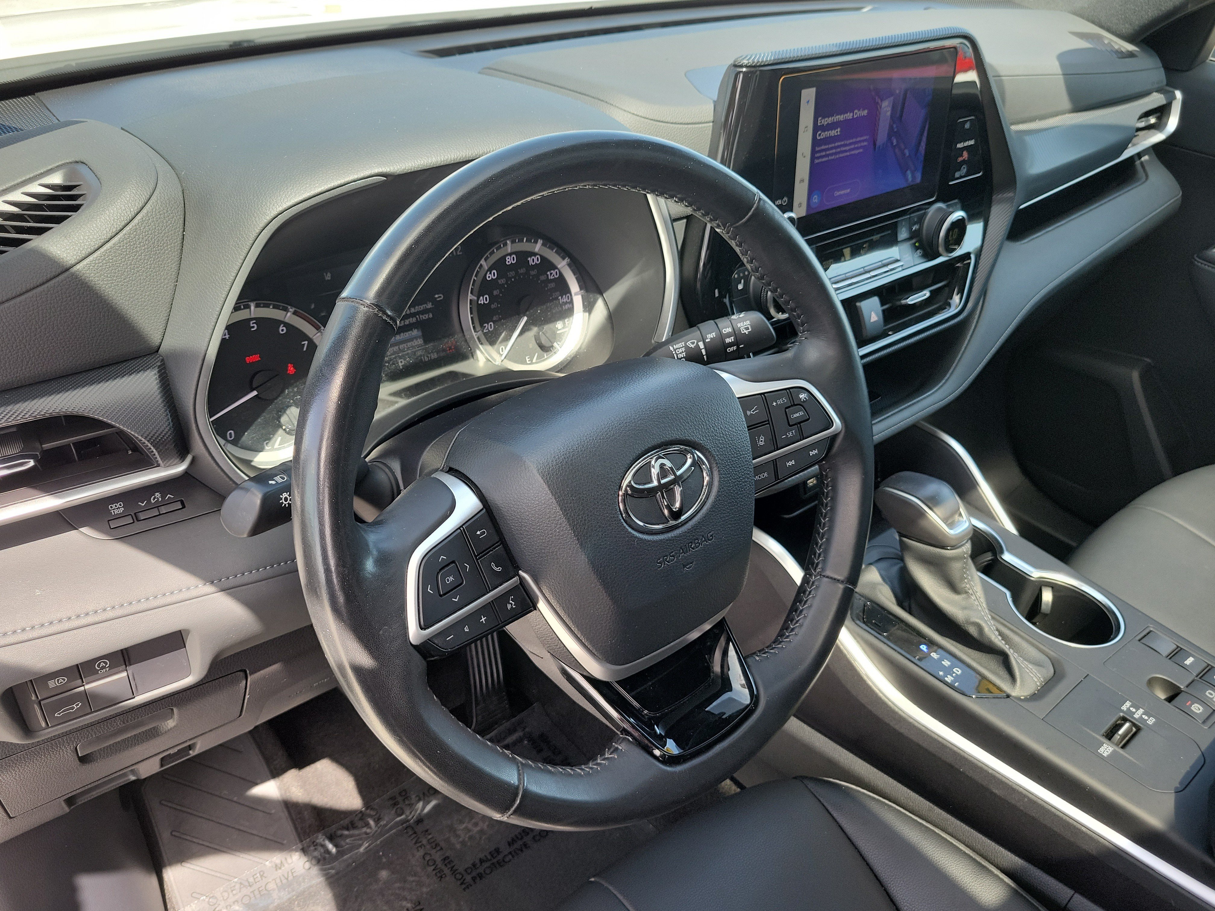 Certified Used 2024 Pearl Toyota LE image 27