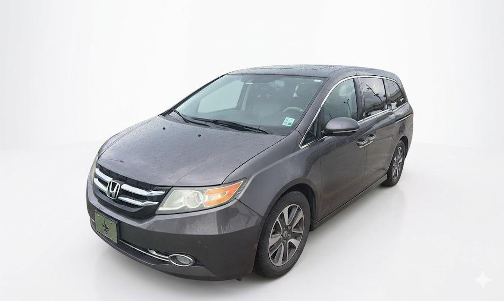 Used 2015 BEIGE Honda  image 1