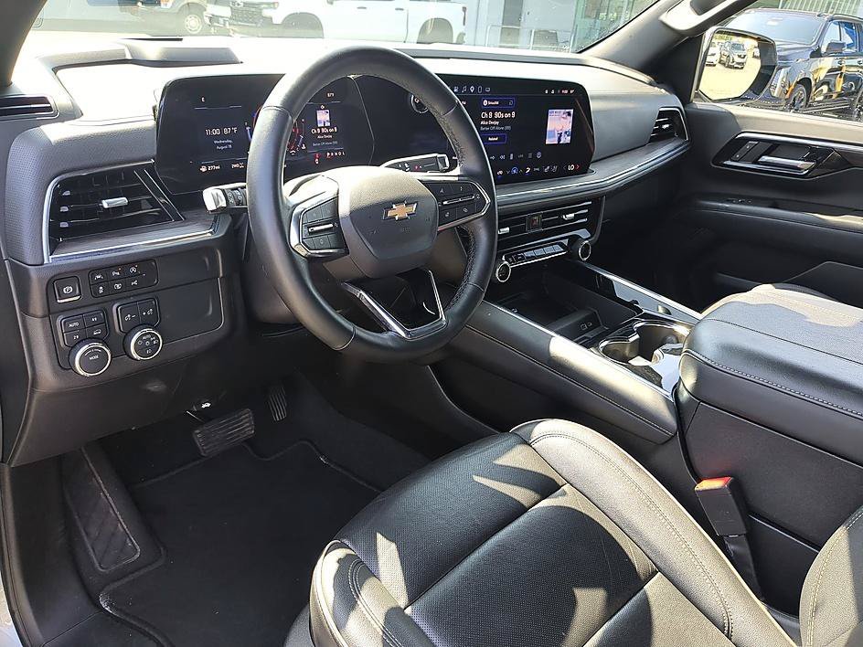 Certified Used 2025 Sterling Gray Metallic Chevrolet Premier image 16
