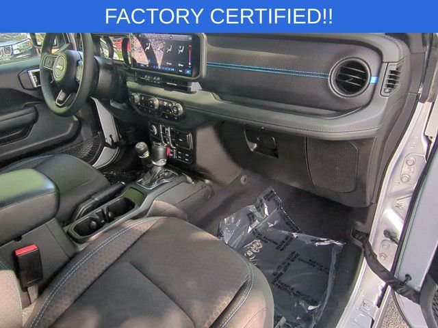 Used 2024 Silver Jeep Rubicon 4xe image 34