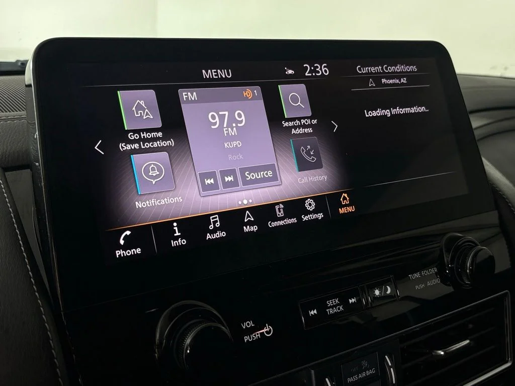 Used 2023 Black INFINITI LUXE image 29