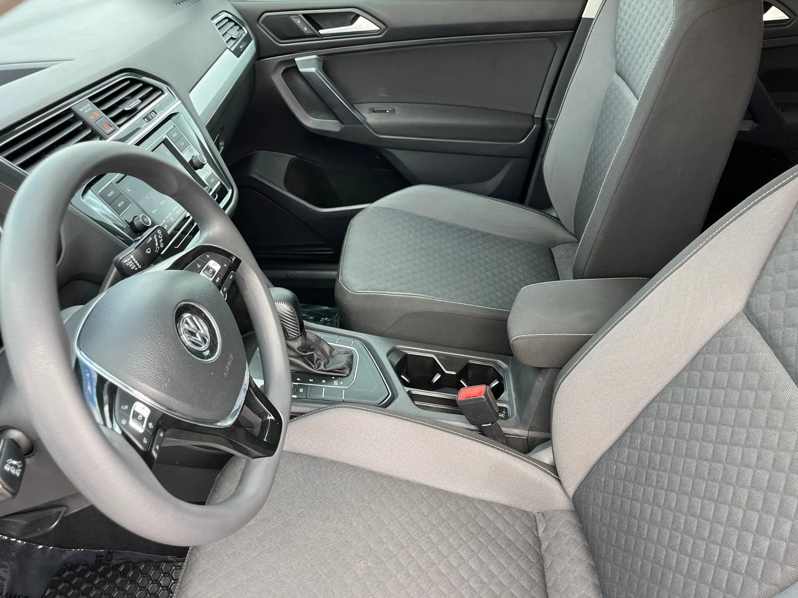 Used 2021 Platinum Gray Volkswagen 2.0T S image 16