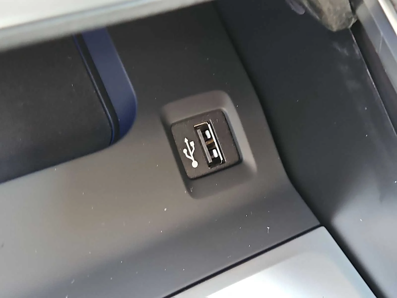 New 2026 Brooklyn Grey Metallic BMW Label image 38