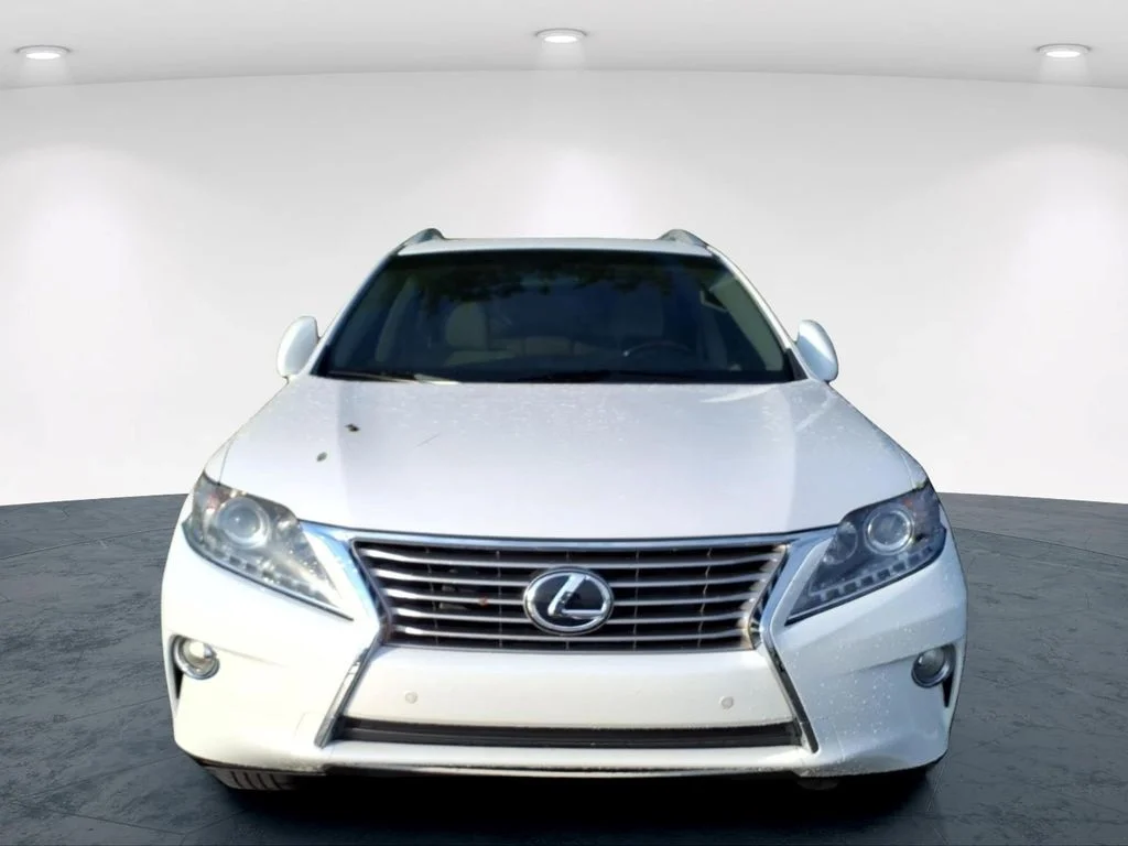 Used 2013  Lexus 350 image 6