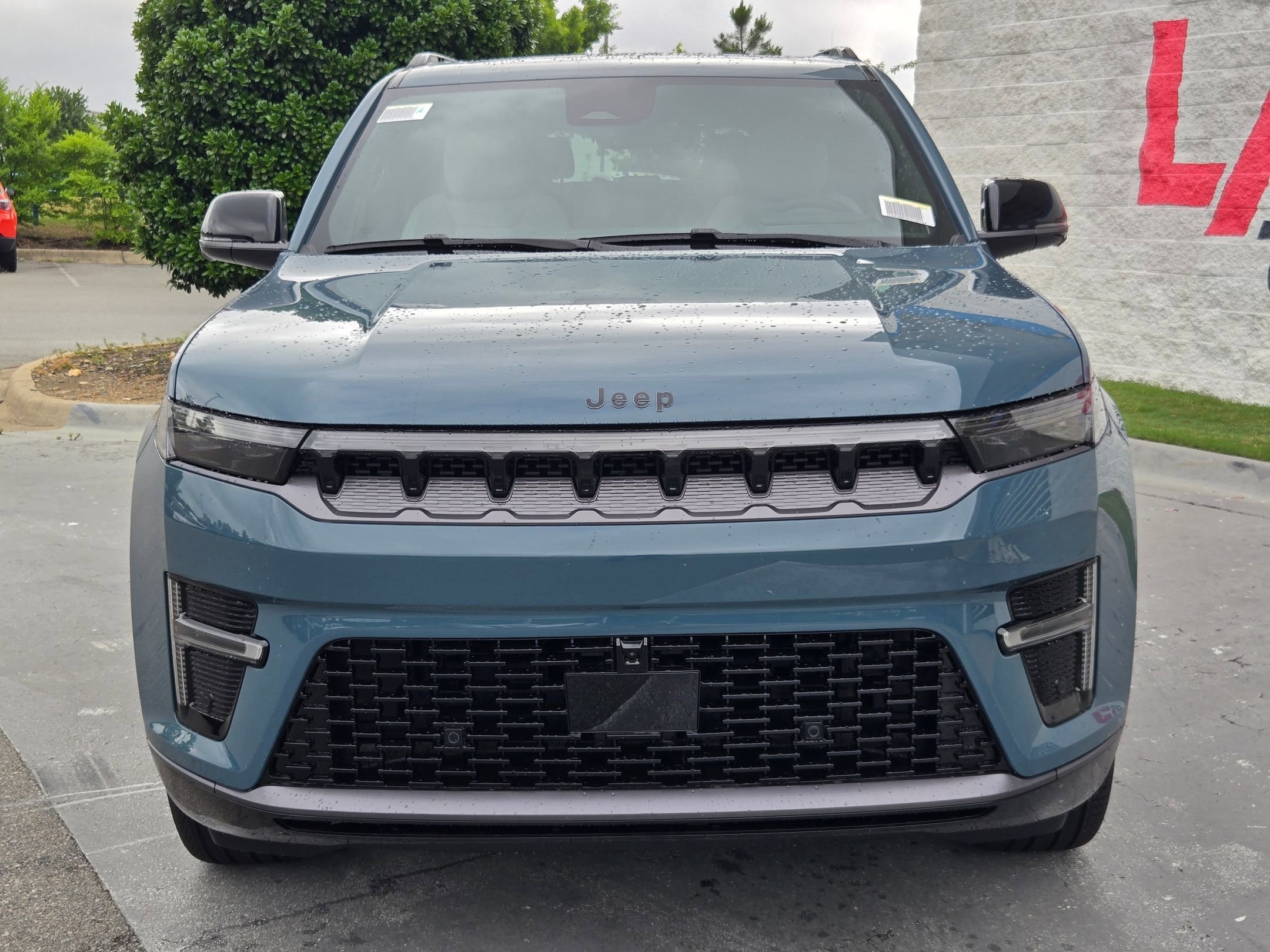 New 2026 Steel Blue Exterior Paint Jeep Limited Reserve image 2