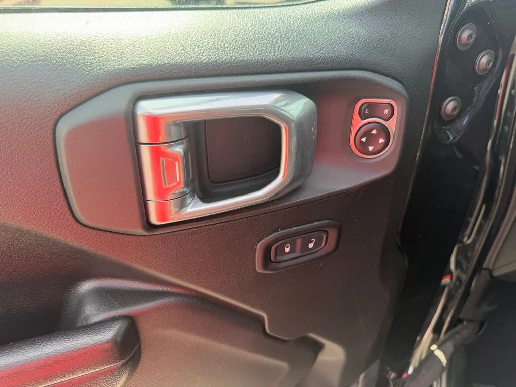Used 2021 Black Jeep Unlimited Sport S image 15
