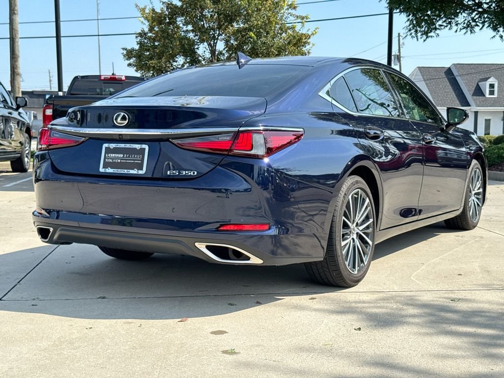 Used 2025  Lexus 350 image 8