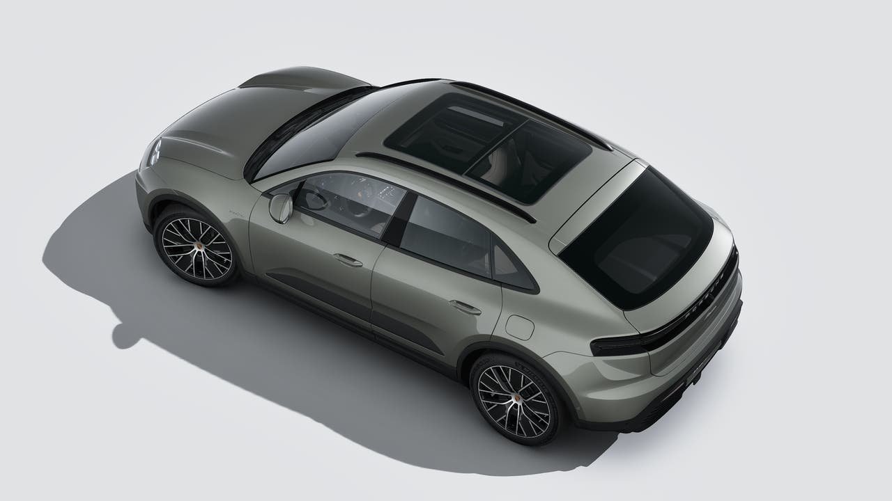 New 2026 Aventurine Green Metallic Porsche Electric image 4