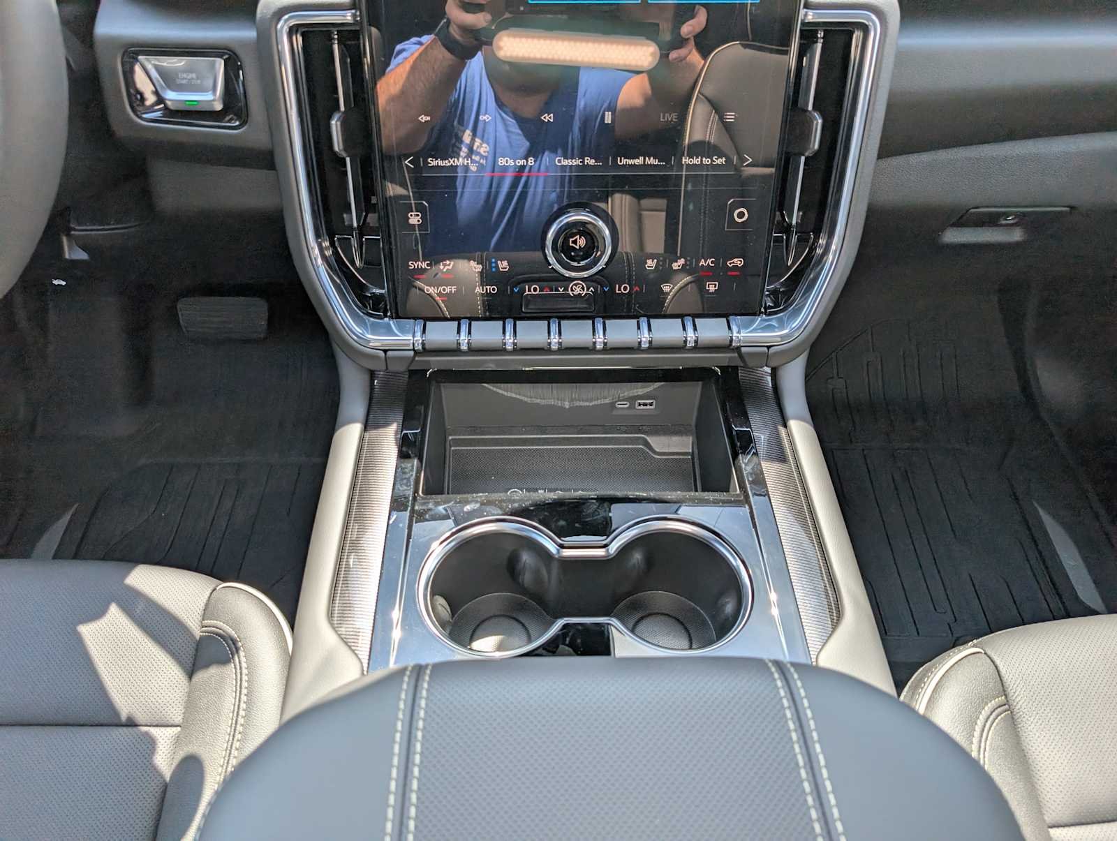 2026 GMC Yukon XL Elevation - Photo 14