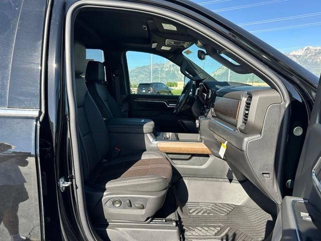 2026 Chevrolet Silverado 3500HD High Country - Photo 30