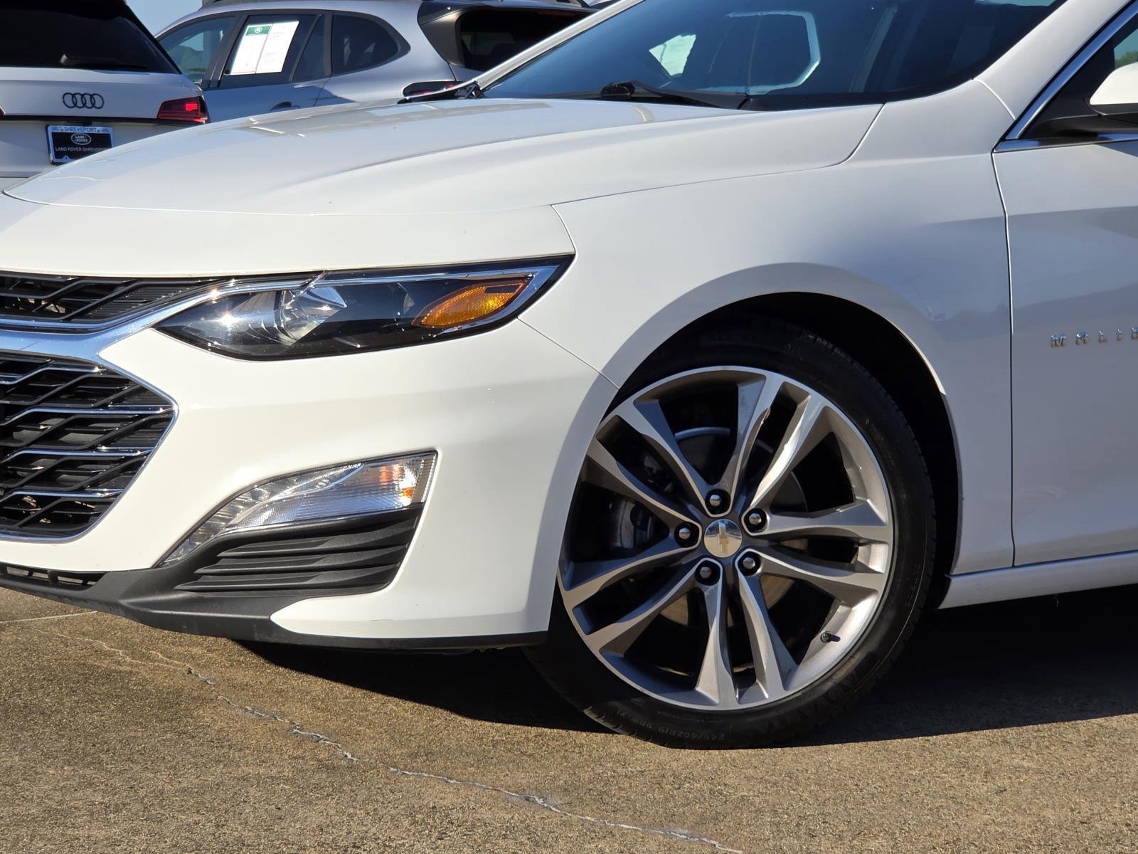Used 2025 Summit White Chevrolet LT image 7