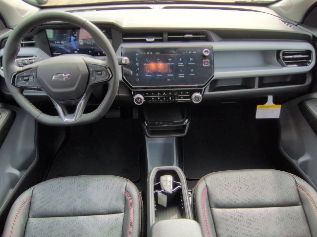 2027 Chevrolet Bolt RS - Photo 22
