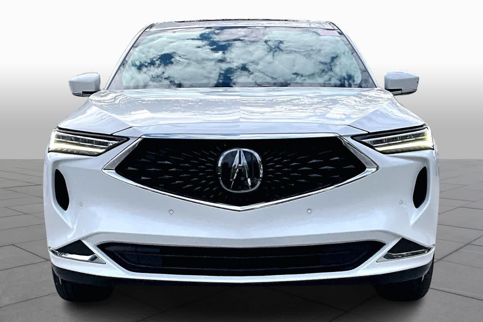 Used 2023 Platinum White Pearl Acura w/Technology Package image 4