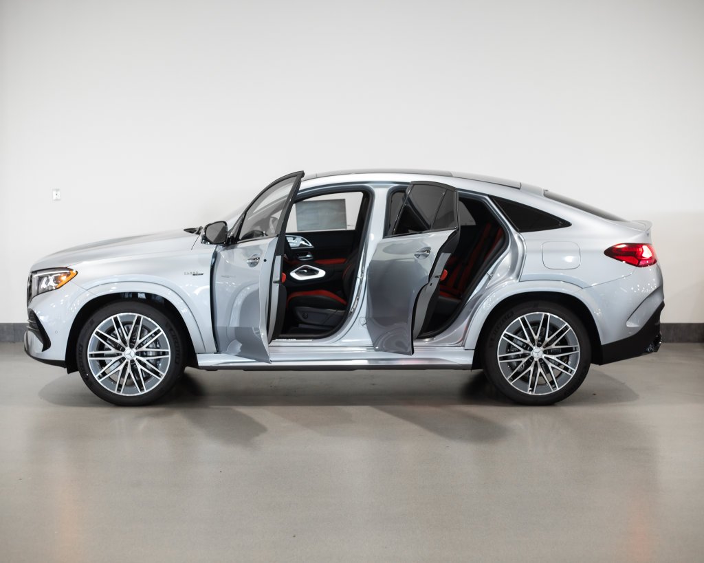 New 2027 Cirrus Silver Metallic Mercedes-Benz GLE 53e AMG® image 3