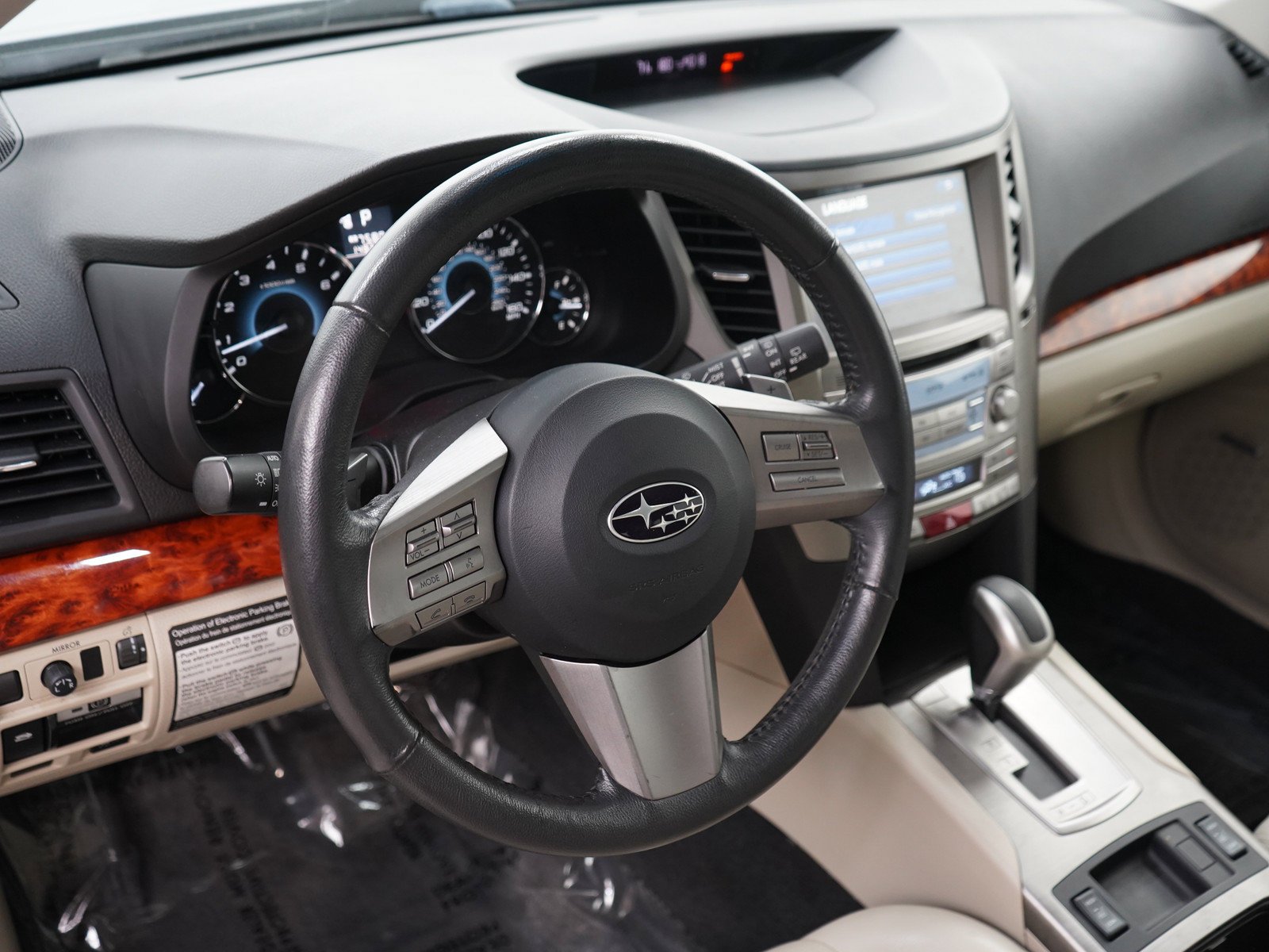 Used 2010 Azurite Blue Pearl Subaru 3.6R image 20