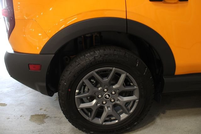 New 2026 Orange Ford Big Bend image 27