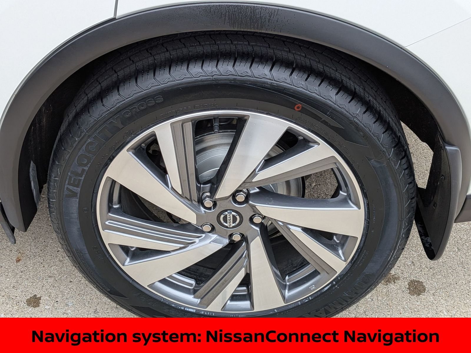 Certified Used 2020 Pearl White Nissan SL image 12