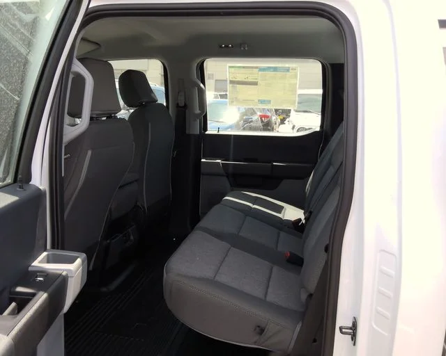 New 2026 Oxford White Ford XL image 17