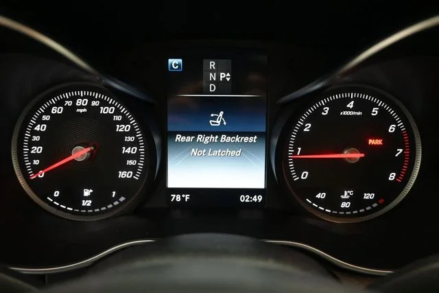 Used 2016 Silver Mercedes-Benz C 300 image 13