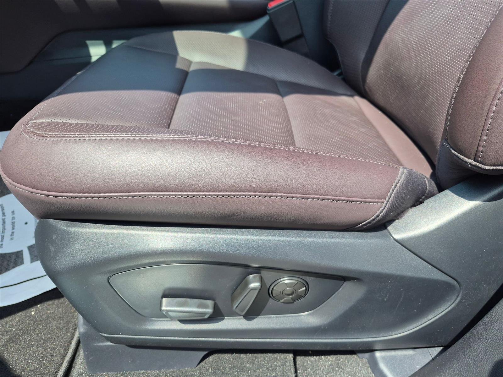 New 2026 Carbonized Gray Metallic Ford Platinum™ image 14