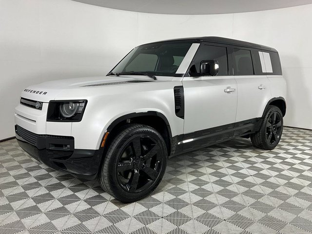 2026 Land Rover Defender 110 X-Dynamic SE