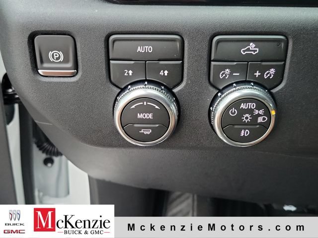 New 2026 Sterling Metallic GMC Elevation image 13